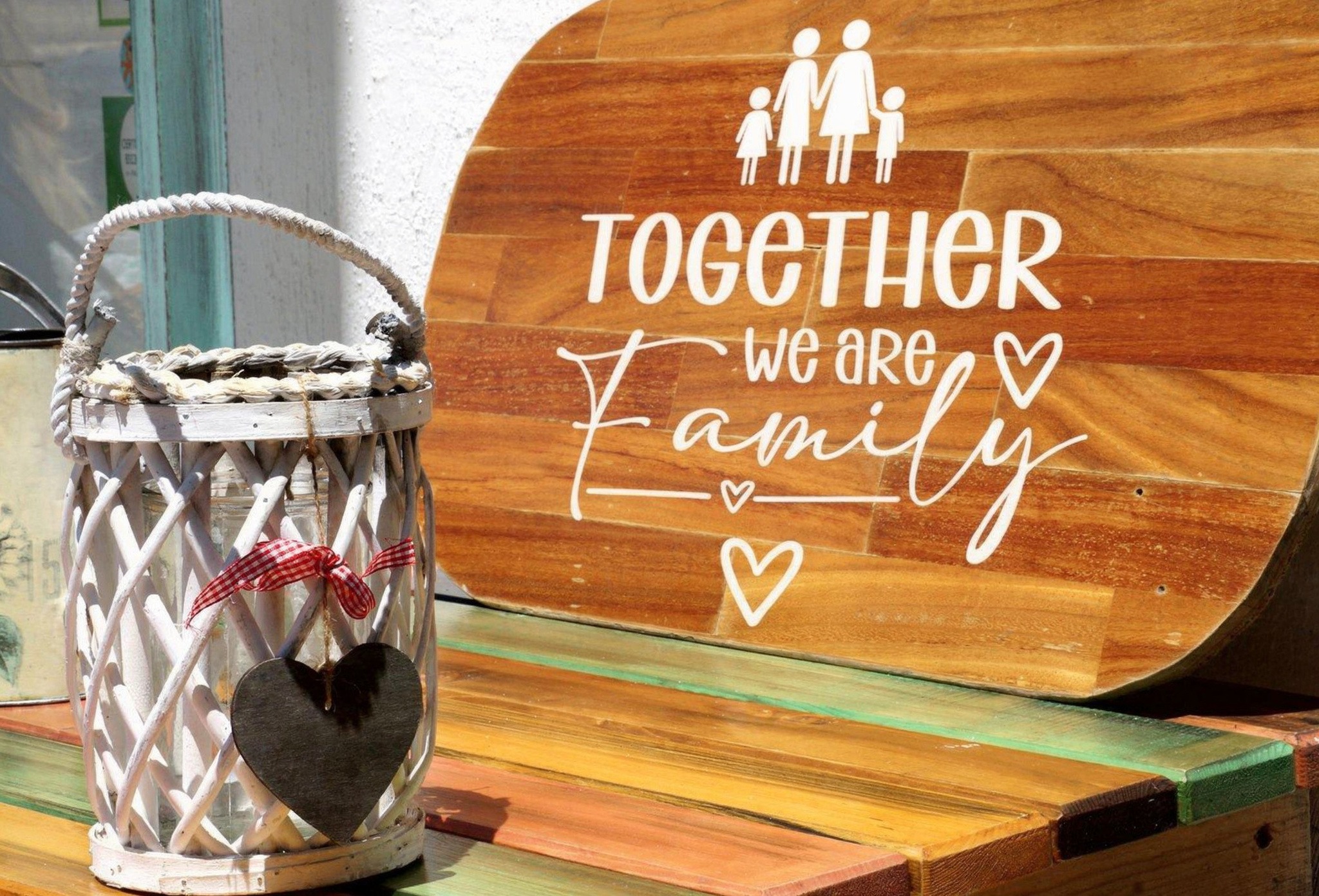 „Good Vibes Only – Haus & Familie“ - Selbstklebende Siebdruck-Schablone – Bild 3